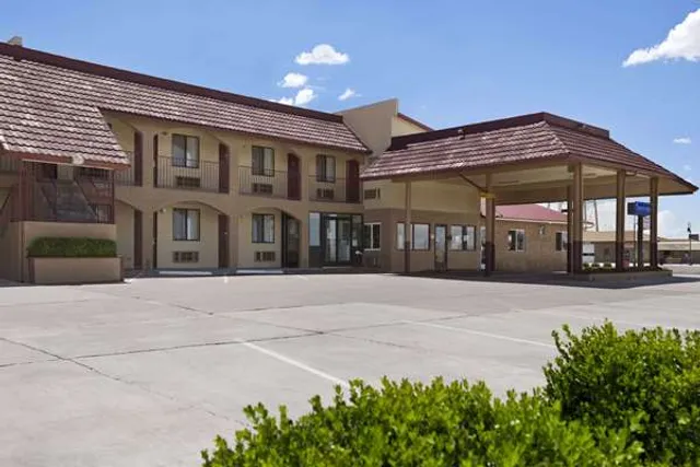 Travelodge by Wyndham Holbrook