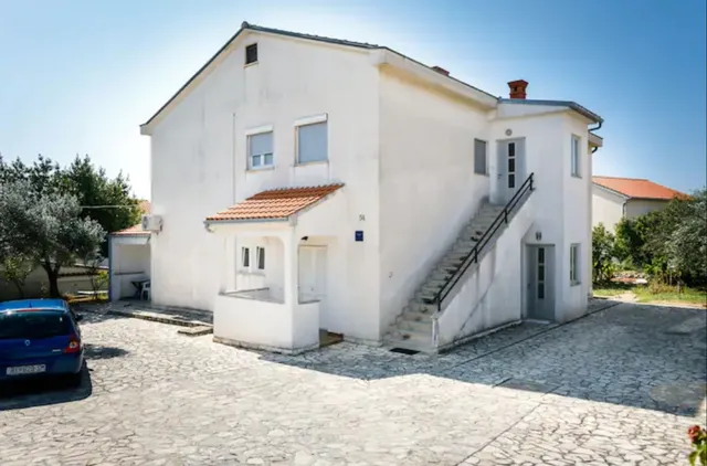 Apartments Dobrijević (Mate Balote 54)