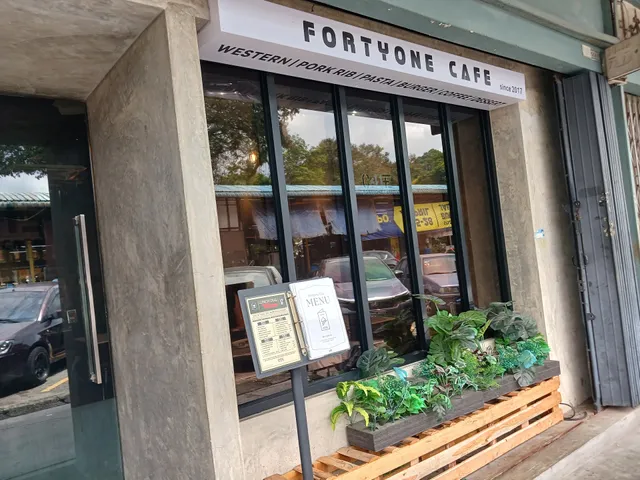 Fortyone Cafe