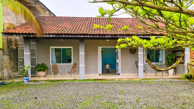 Casa com Piscina Temporada