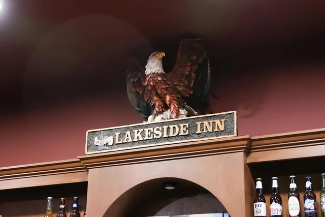 The Lakeside Inn