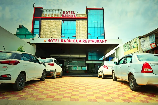 Hotel Radhika & Restaurant