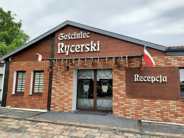 GOŚCINIEC RYCERSKI Arkadiusz Mroczkowski
