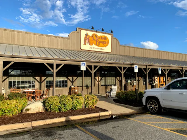 Cracker Barrel Old Country Store