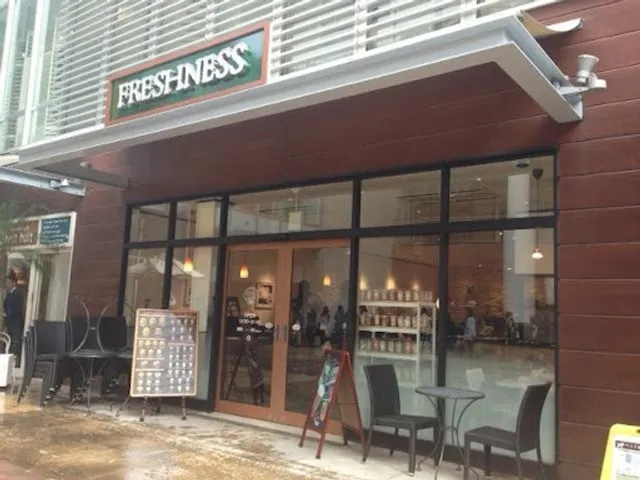 FRESHNESS BURGER LaLaport TOKYO-BAY