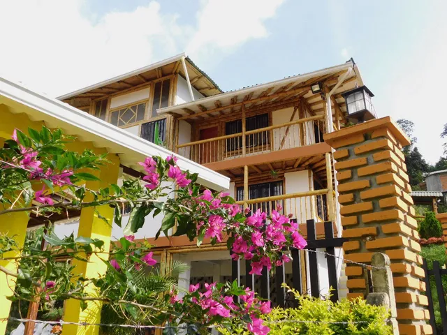 Alojamiento Rural La Divisa