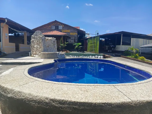 Hostería Cacique Wasi y Senderos de Cacique