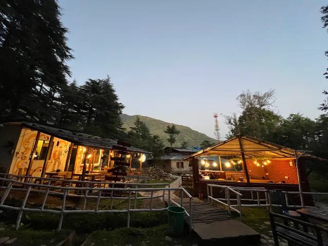 Himtrek Stays Mcleodganj