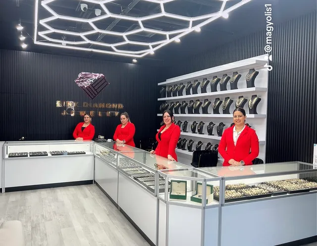 Pink Diamond Jewelry