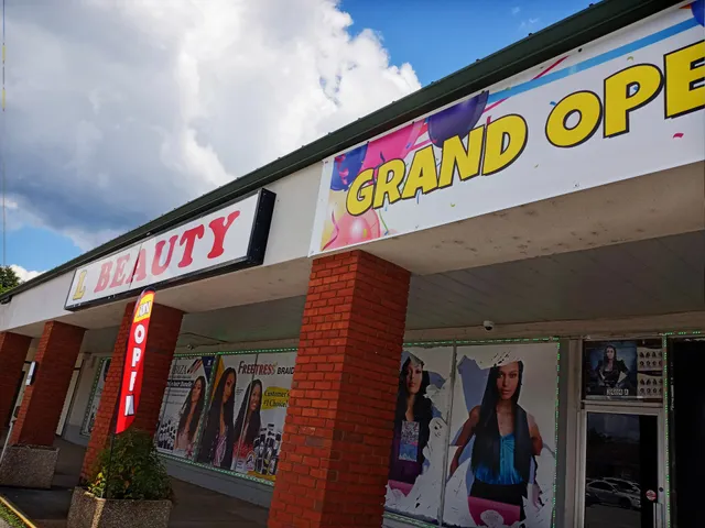 Saint Marys Shopping Center