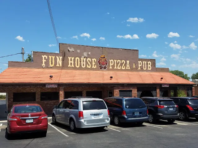 Fun House Pizza & Pub