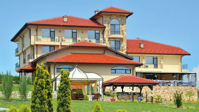 Chateau Hotel Trendafiloff