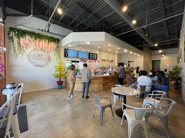 Ding Tea Suwanee (Drive-Thru)