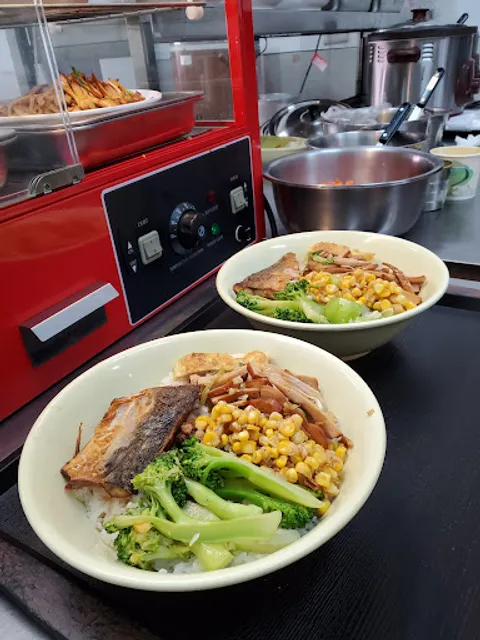 珍便宜複合式咖哩屋