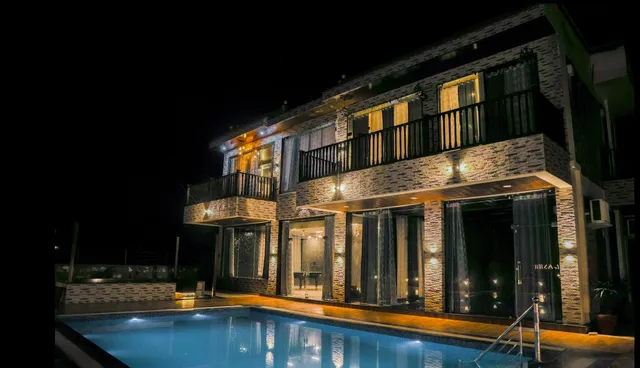 The Party Citadel - Villas for Party