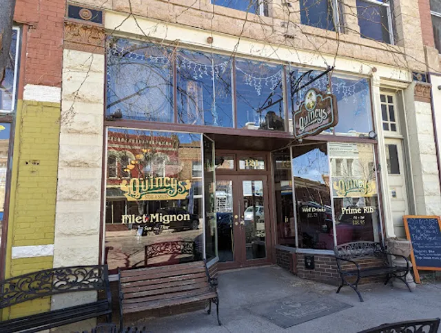 Quincys Steak & Spirits