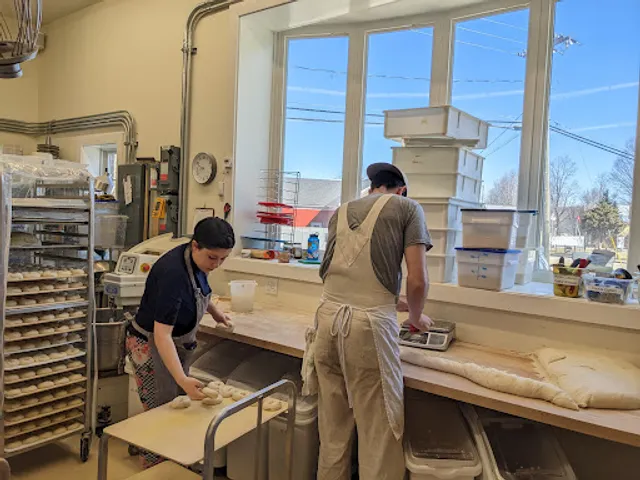 Gemini Cafe & Bakery