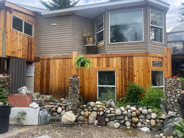 Nanimahoo's Sled N' Bed