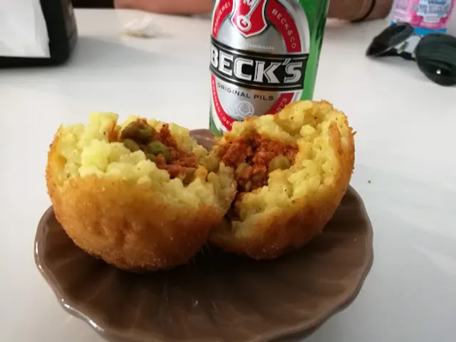 Bar Del Centro - Internet Café - Tipical Sicilian Food