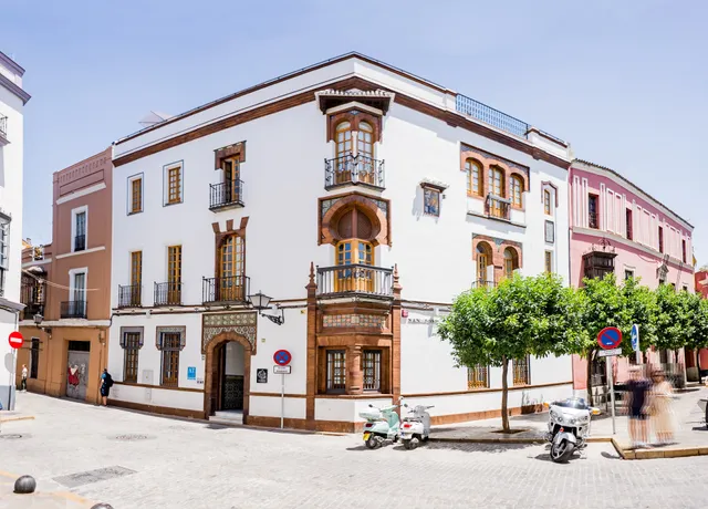 Apartamentos Casa Palacio La Casa Blanca Suites