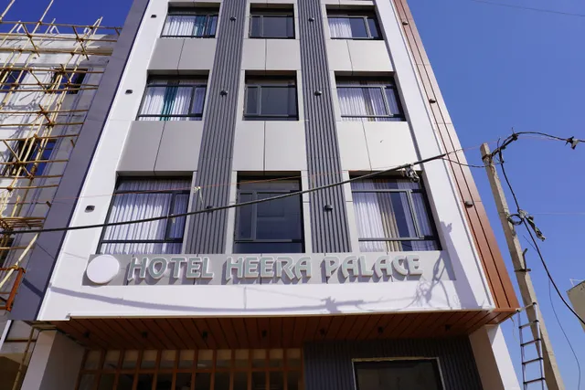 Hotel Heera Palace