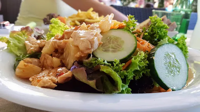 Cooky's Bar-Restaurant