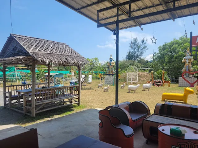 Khun Yak (ครัวคุณยักษ์)