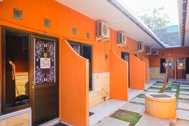 OYO 1594 Al Firdausi Residence