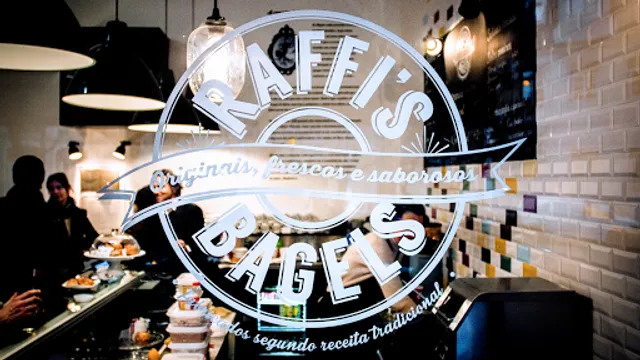 Raffi's Bagels