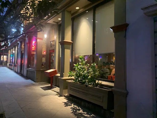 CyBelle's Front Room