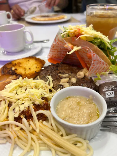 Pancake House U.P. Town Center