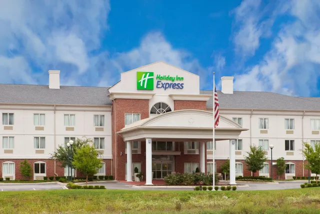Holiday Inn Express Radcliff - Fort Knox by IHG