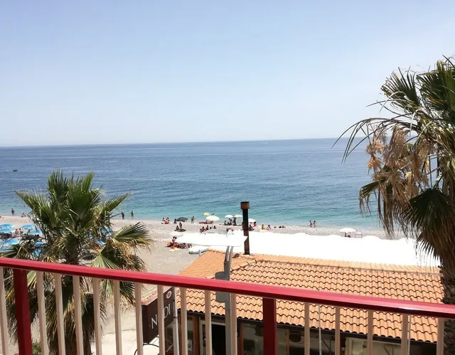 La Marina Bed and Breakfast