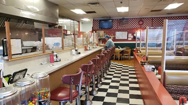 Angie's Food and Diner