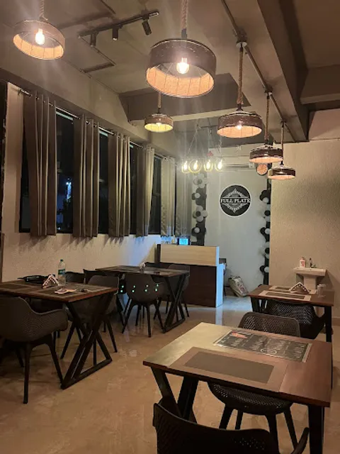 Full Plate (Restro & Cafe)