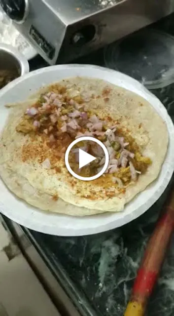 Queen's Frankie & More