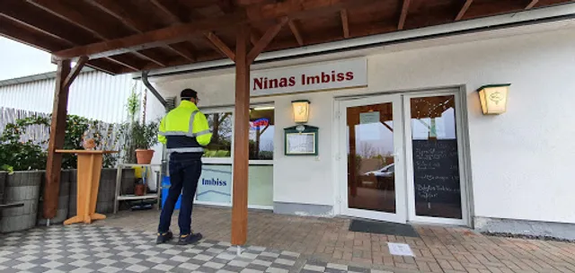 Ninas Imbiss
