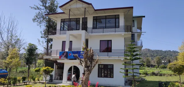 Hotel Arun Restaurant And Bar