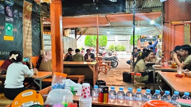 Warung Coffe Koblen