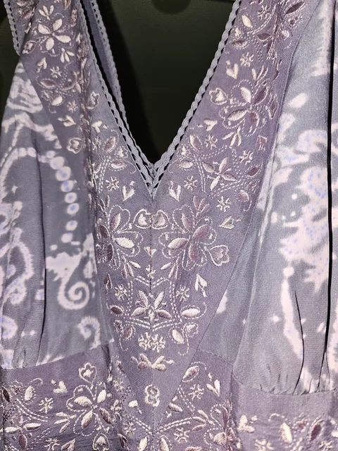 Jan's Dressmaking & Alteration