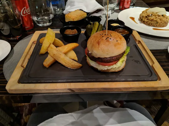 360 Bar, Hilton Baku