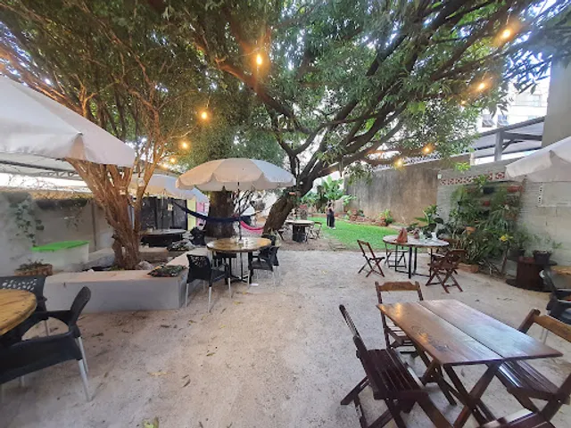 Lambrini Café e Bistrô - Uberaba