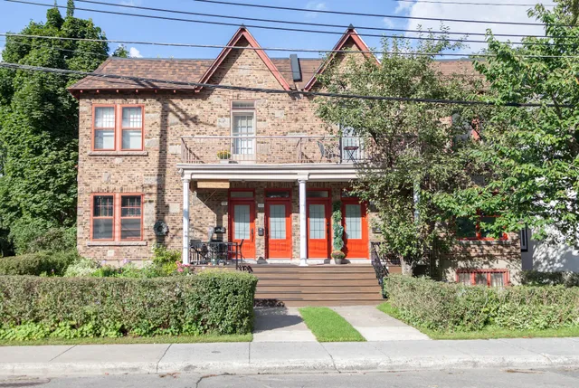 Maison McKenna - Bed and Breakfast- closed in 2024