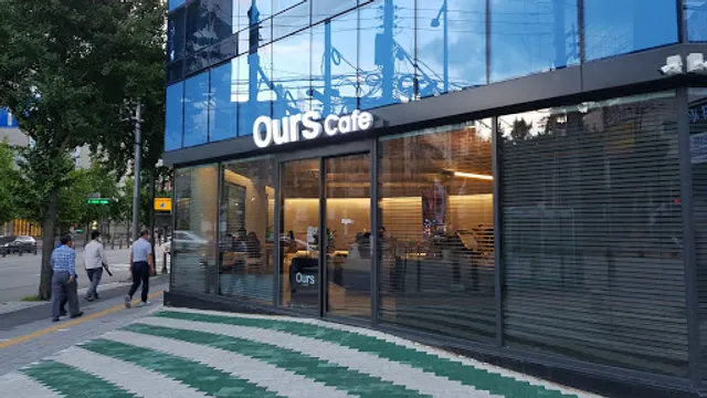 Ours Cafe