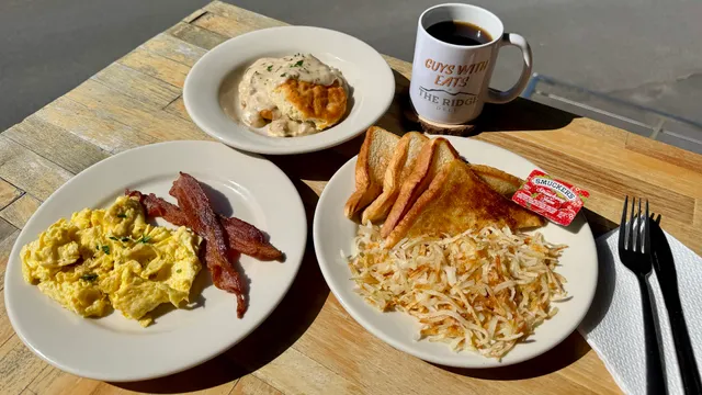 Guys with Eats at The Ridge Deli