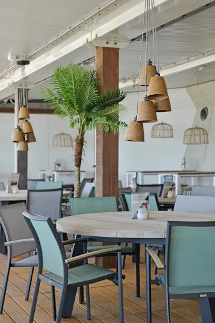 Pier 7 Zandpaviljoen