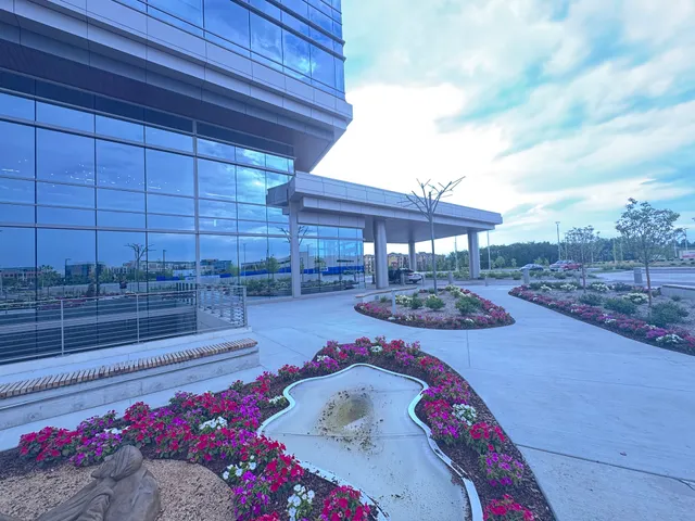 AdventHealth Lenexa City Center