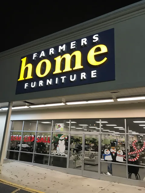 Farmers Home Furniture | Lewisburg, TN