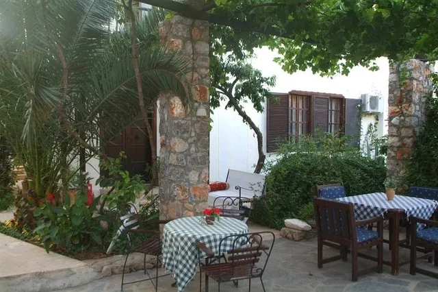 Kaya Misafirevi Kayaköy Konaklama & Tatil