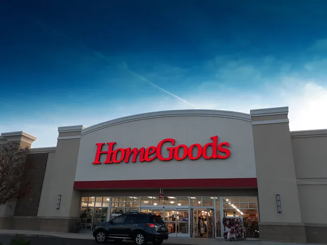 Marshalls & HomeGoods